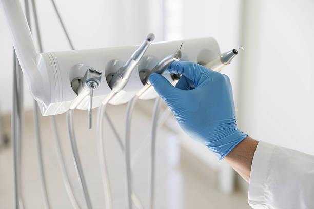 Professional Tooth Extraction technician working in Luther, OK